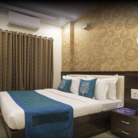Hotel Accore Inn Bombay Eksteriør billede