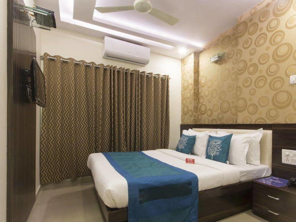Hotel Accore Inn Bombay Eksteriør billede