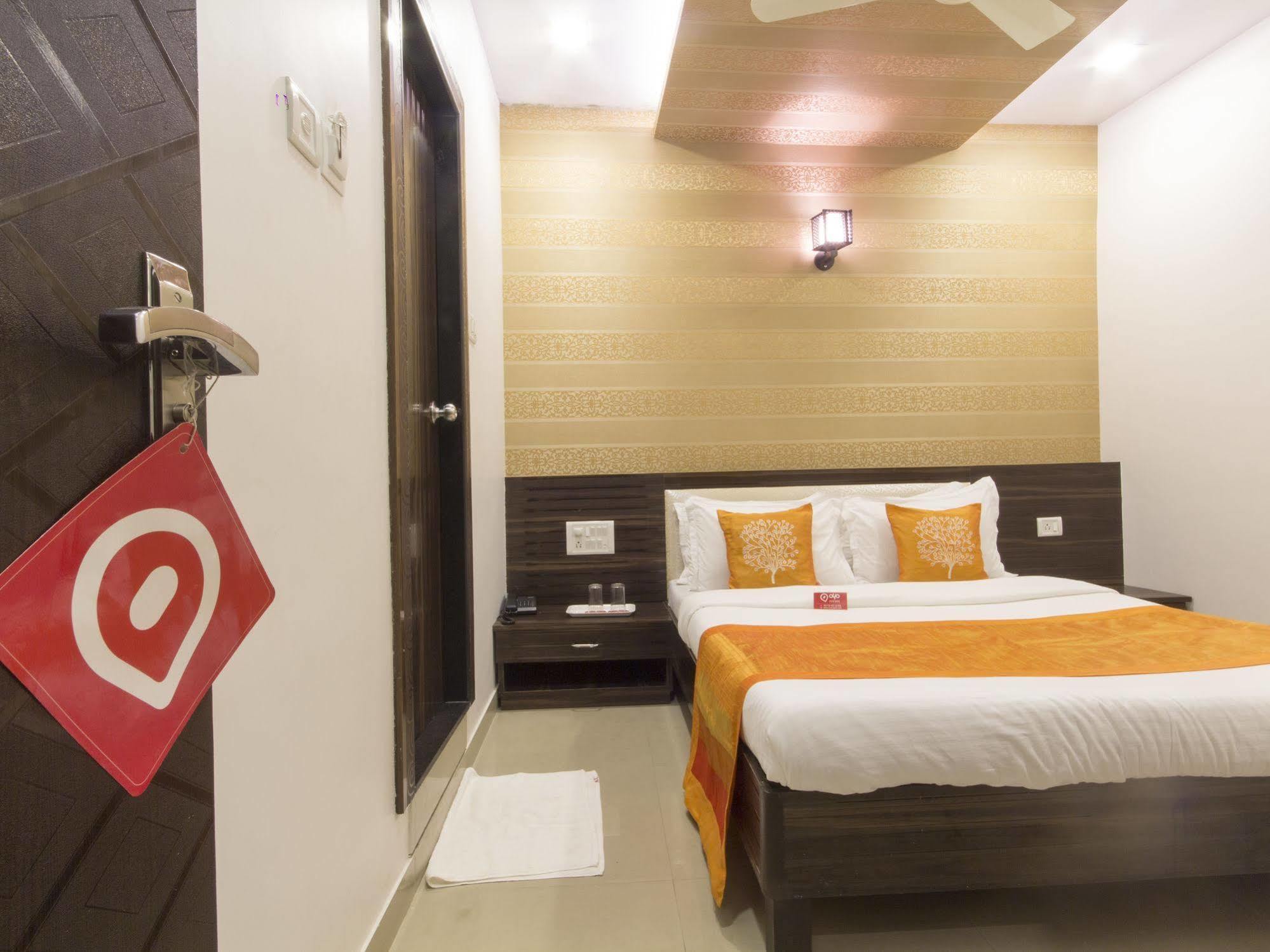 Hotel Accore Inn Bombay Eksteriør billede