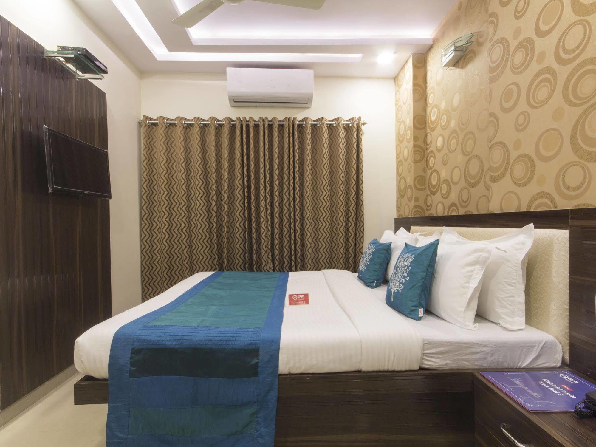 Hotel Accore Inn Bombay Eksteriør billede
